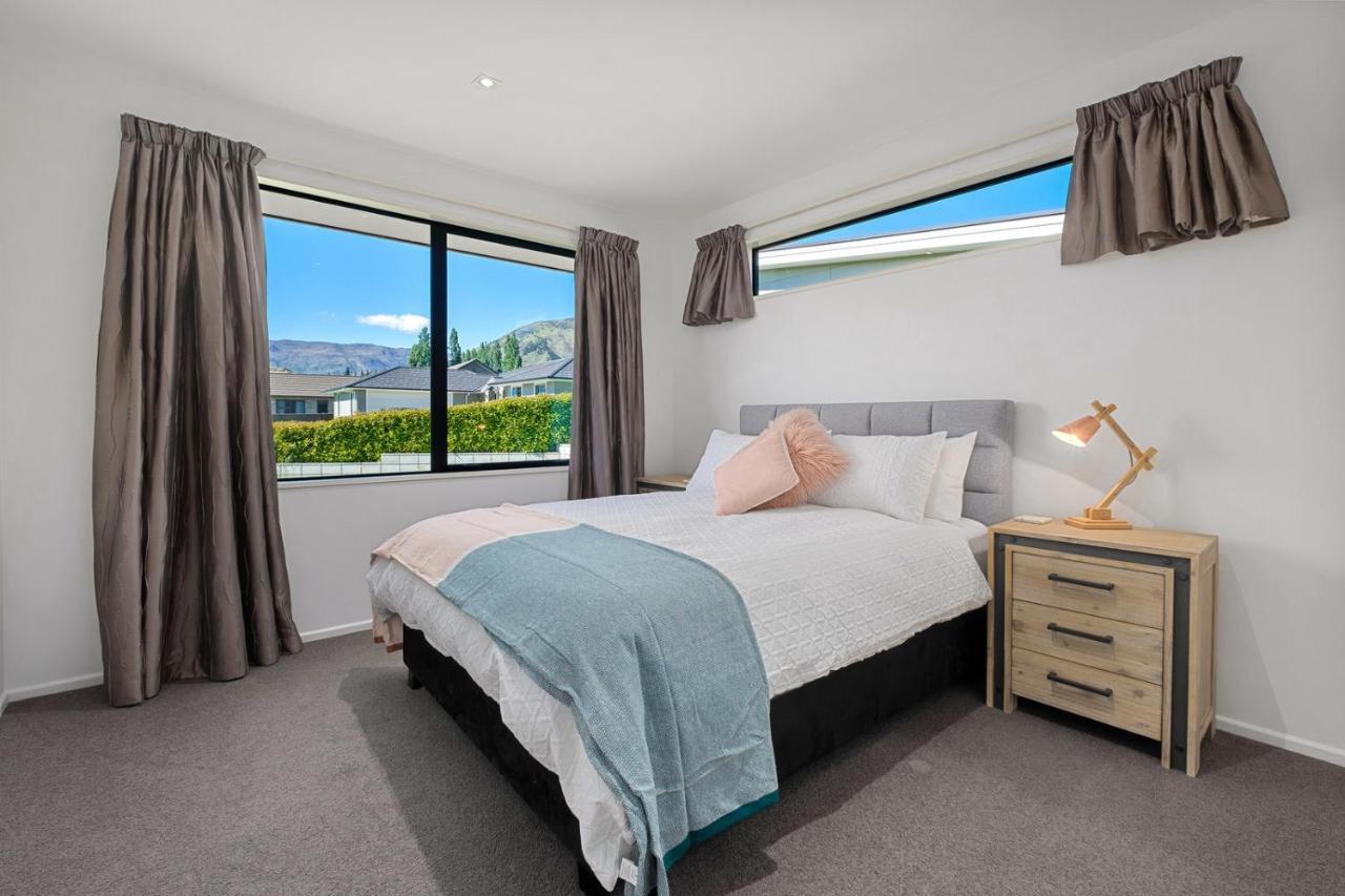 Roys Bay Lodge - Wanaka Holiday Home Exteriér fotografie